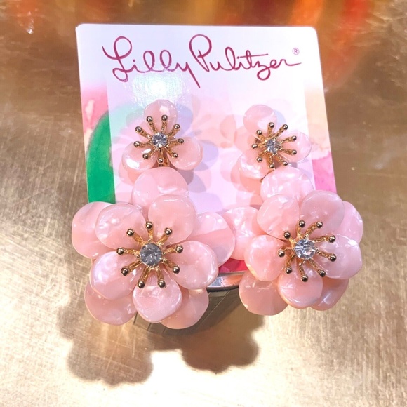 LILLY PULITZER EARRINGS NWT FLOWER BLUSH PINK - BLOOM 🩷GOLD/CRYSTAL POST - Picture 9 of 11